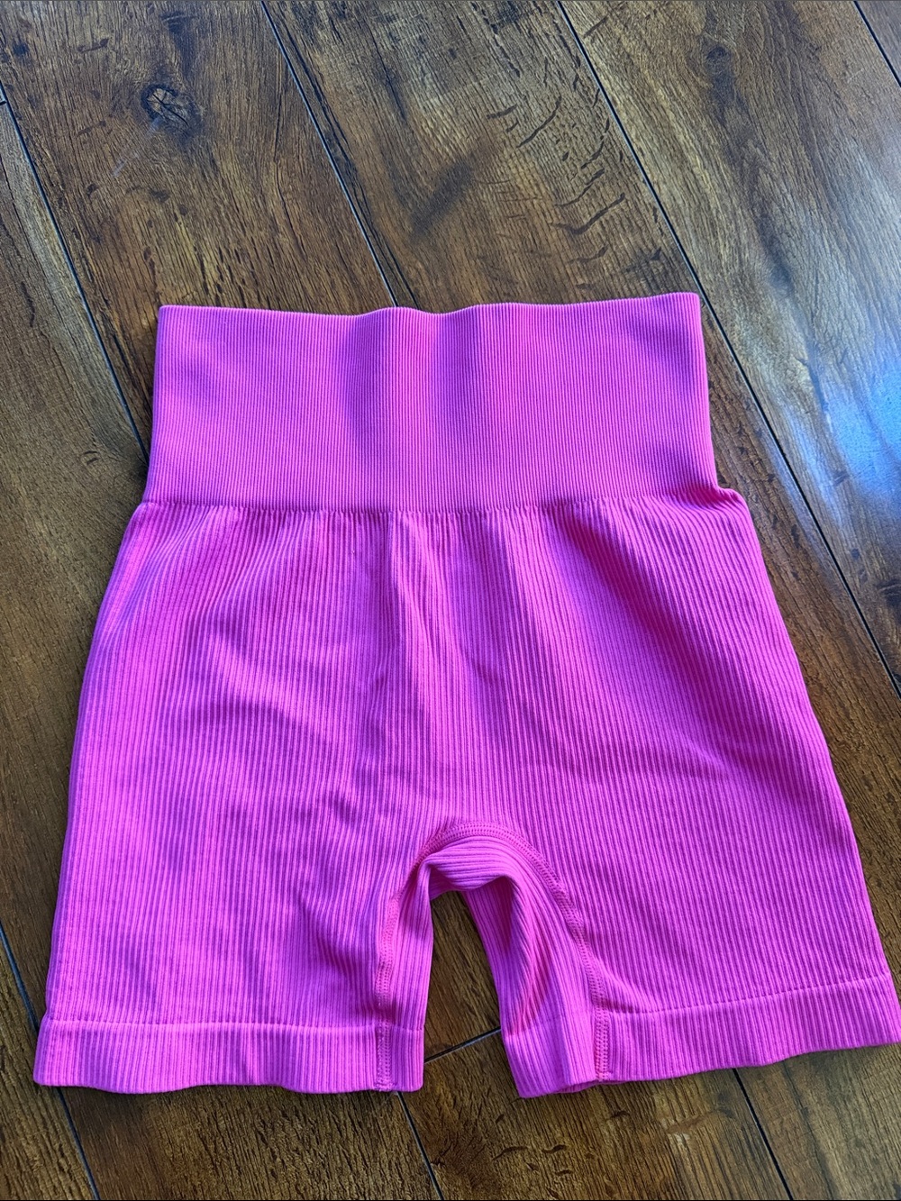 Ribbed High-Waist Athletic Bike Shorts - Hot Pink